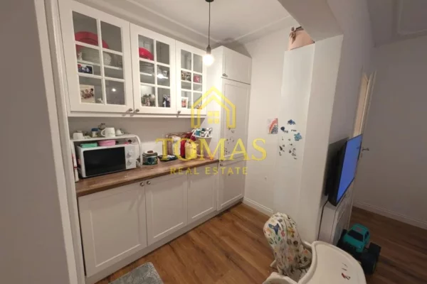 House for Sale 1+1 in Tirana - 19,000,000 Leke