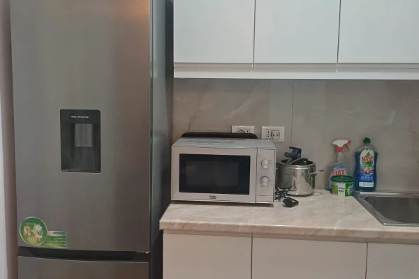 Jepet me qera tek varri i bamit Tirane 