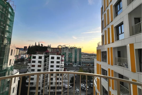 Shtepi me qera Apartament ne Tirane, 2+1, Mobilimi E mobiluar, Pagesa 1,200  Euro.
