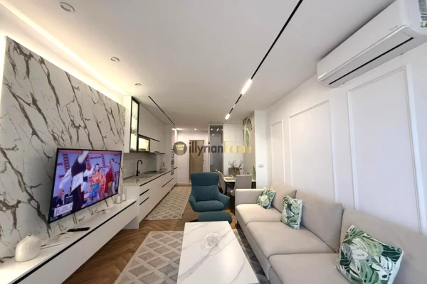 Shitet Apartament 1+1+ Ballkon, “Golem”, Durrës