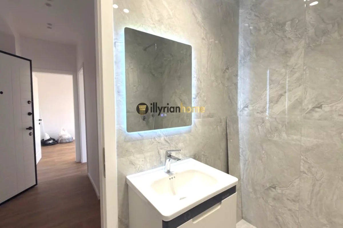 Shtepi ne shitje Apartament ne Tirane, 1+1, Mobilimi E mobiluar, Pagesa 13,700,000  Leke.