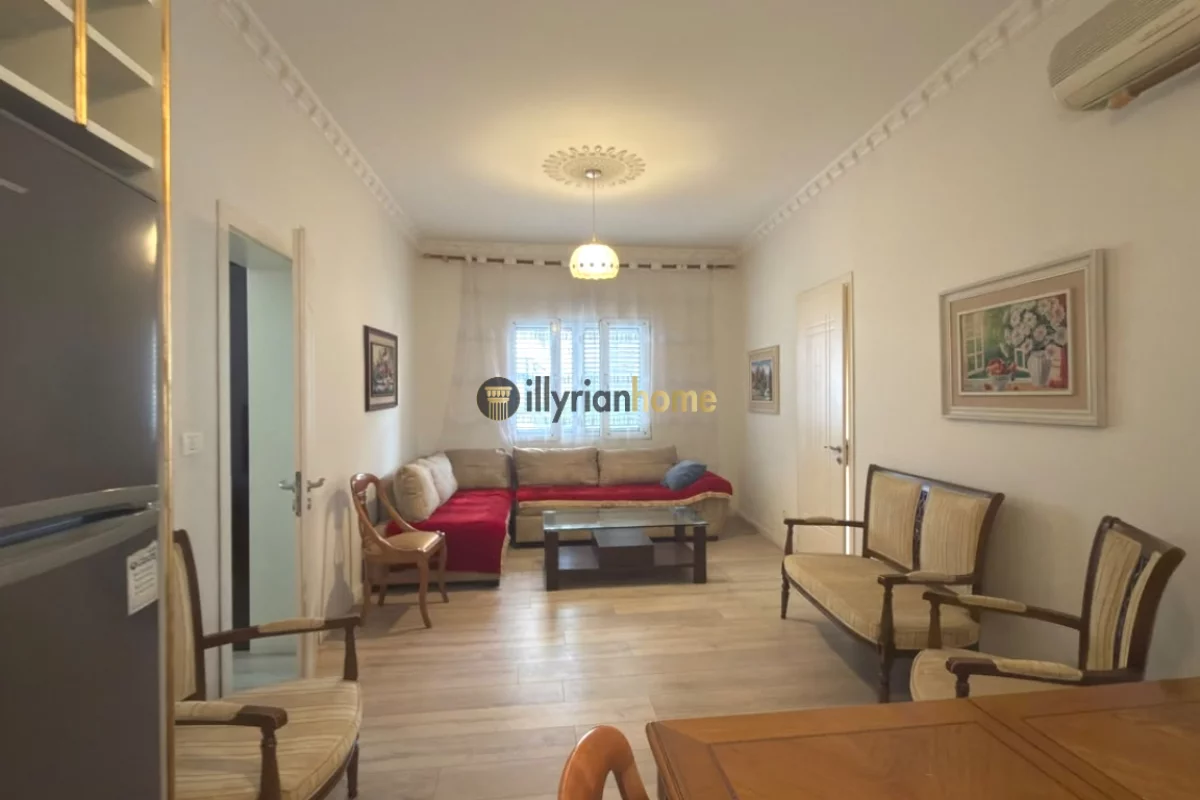 Shtepi me qera Apartament ne Tirane, 2+1, Mobilimi E mobiluar, Pagesa 70,000  Leke.