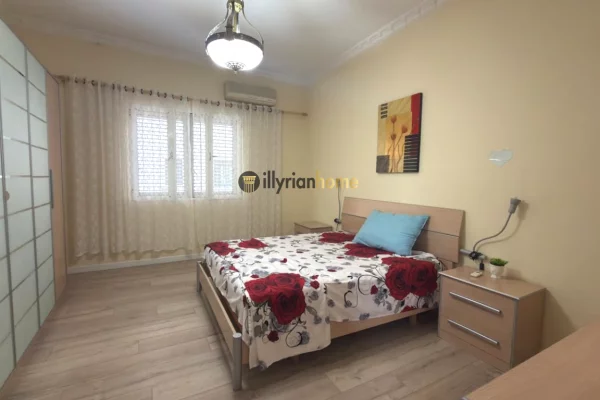 Shtepi me qera Apartament ne Tirane, 2+1, Mobilimi E mobiluar, Pagesa 70,000  Leke.