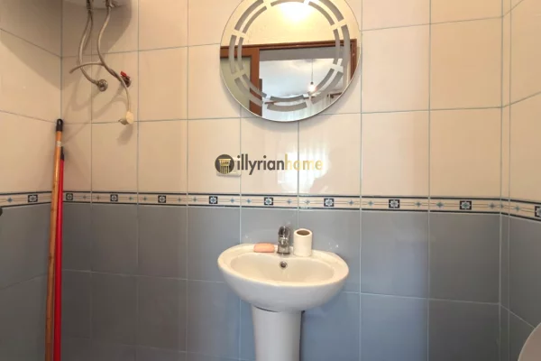 Shtepi ne shitje Apartament ne Pogradec, 2+1, Mobilimi E mobiluar, Pagesa 110,000  Euro.