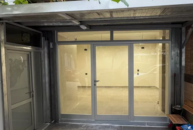 Jepet me qira dyqan ne rrugen Irfan Tomini, Tirane