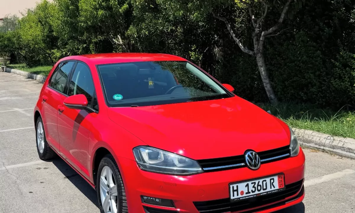 Auto in Vendita a Tirana, Volkswagen, 2013 Diesel,Kambio Automatik Pagamento 9,900  Euro.