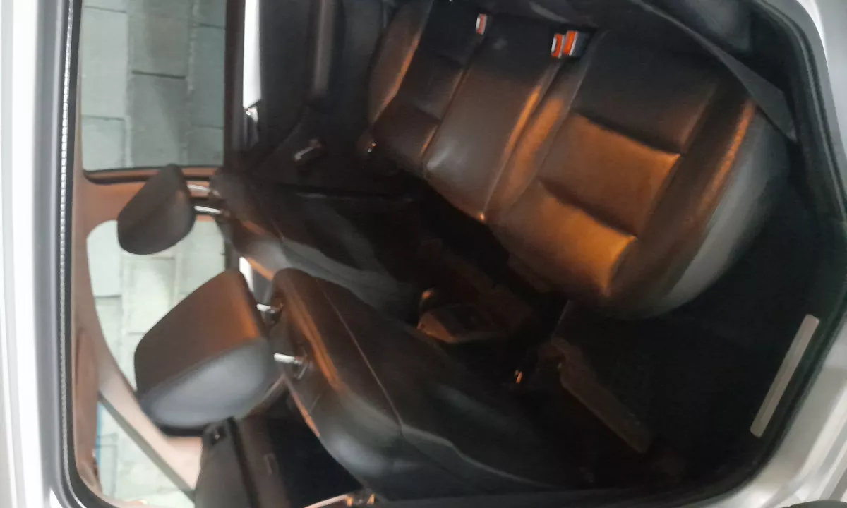 Auto in Vendita a Tirana, Mercedes-Benz, 2005 Diesel,Kambio Manual Pagamento 2,500  Euro.