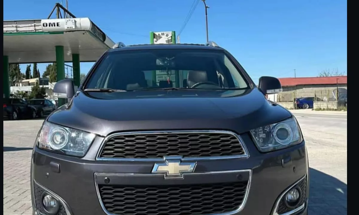 Auto in Vendita a Fier, Chevrolet, 2015 Diesel,Kambio Automatik Pagamento 1,100  Euro.