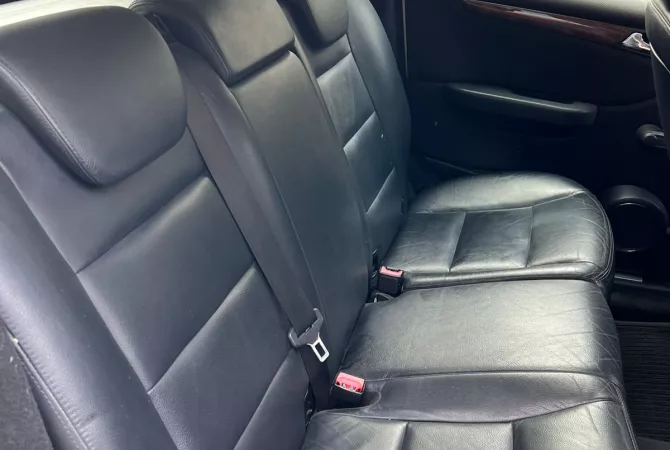 Auto in Vendita a Tirana, Mercedes-Benz, 2005 Diesel,Kambio Automatik Pagamento 320,000  Leke.