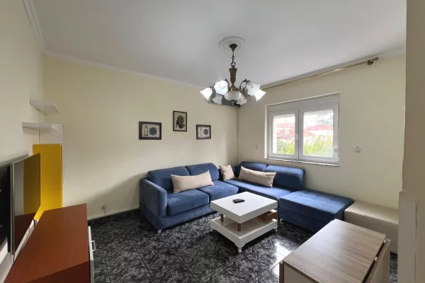 Apartament per Qira 2+1, Sheshi Skenderbej!