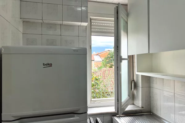 Appartamento in affitto a Tirana 2+1, Arredato