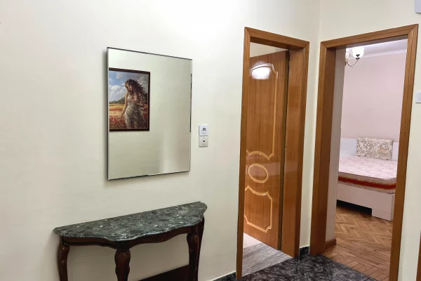 Appartamento in affitto a Tirana 2+1, Arredato