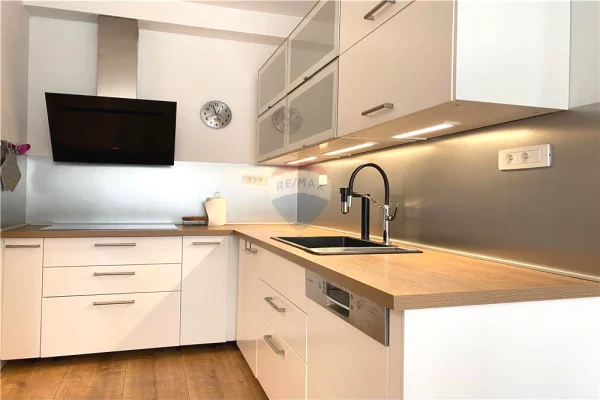 Apartment for rent in Tirana 2+1, Furnished