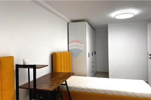 Duplex (casa a 2 piani) in affitto a Tirana 3+1, Arredato