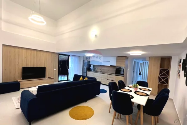 Dupleks me qira te Kodra e Diellit!