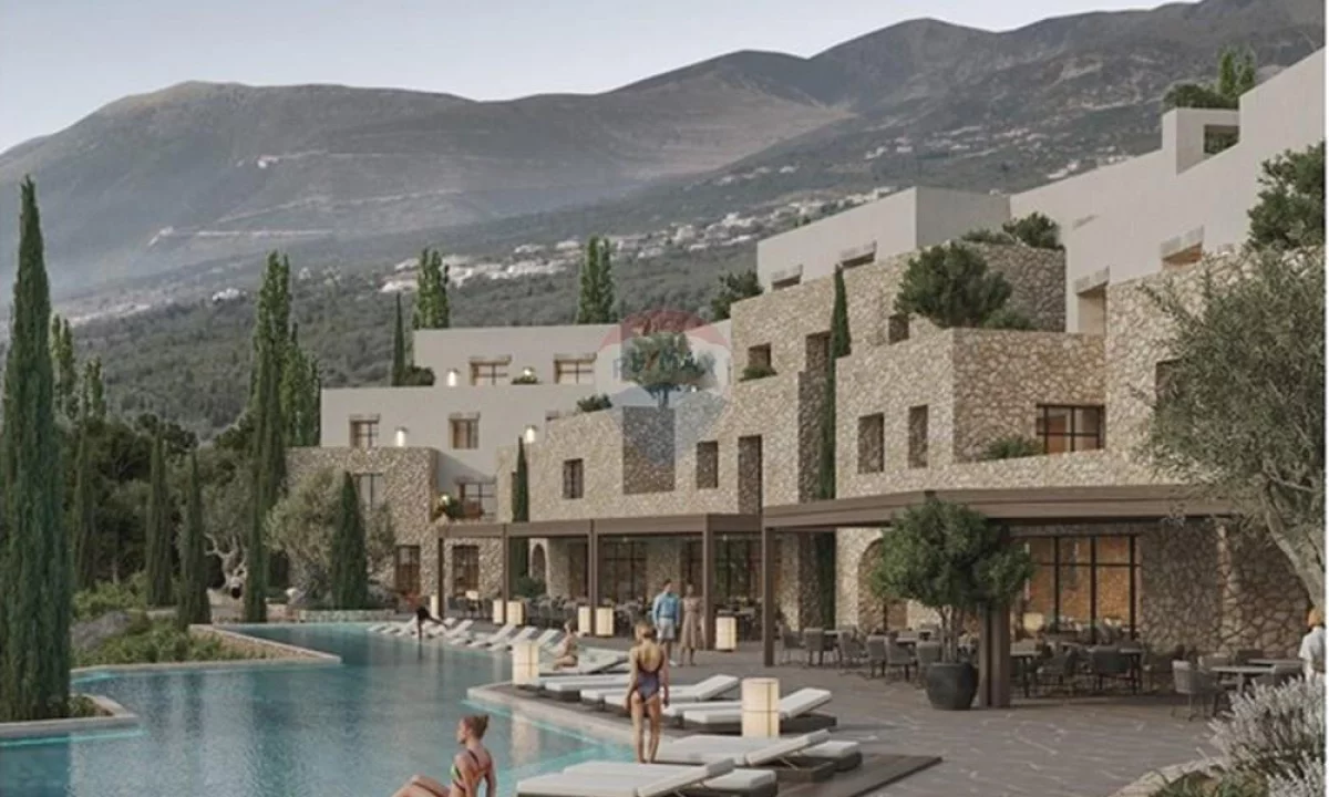 Shtepi ne shitje Apartament ne Himare, 1+1, Mobilimi E mobiluar, Pagesa 280,000  Euro.