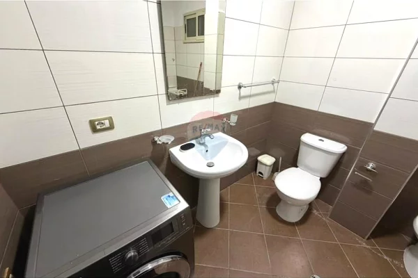 Appartamento in affitto a Tirana 2+1, Arredato