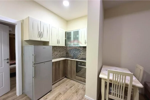 Appartamento in affitto a Tirana 2+1, Arredato