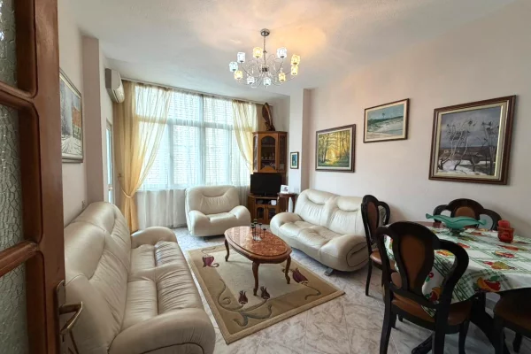 Casa in affitto 3+1 a Tirana - 600 Euro
