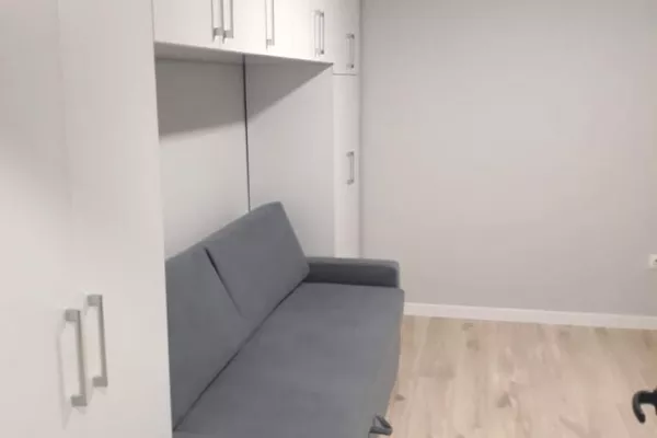 Shtepi me qera Apartament ne Tirane, Garsoniere, Mobilimi E mobiluar, Pagesa 450  Euro.