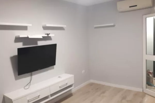 Shtepi me qera Apartament ne Tirane, Garsoniere, Mobilimi E mobiluar, Pagesa 450  Euro.