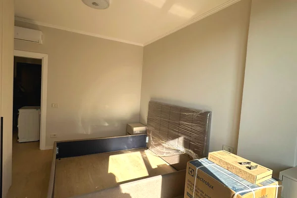 Shtepi me qera Apartament ne Tirane, 2+1, Mobilimi E mobiluar, Pagesa 1,000  Euro.