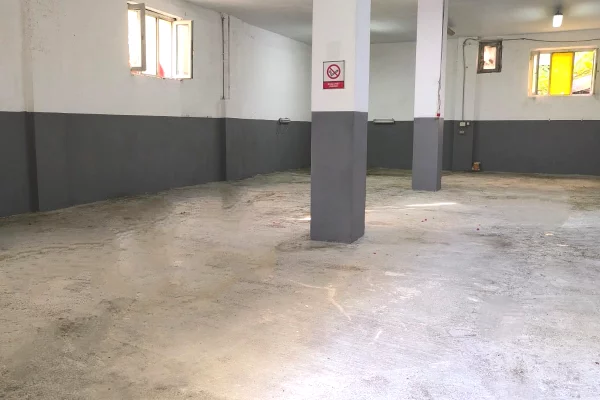 Business Property for Rent 1+1 in Tirana - 1,300 Euro