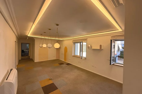 Business Property for Rent 3+1 in Tirana - 1,500 Euro