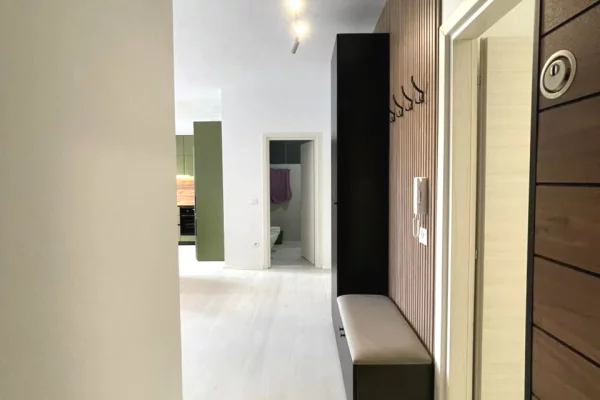 🏢 Jepet me Qira Apartament 2+1 – River Residence, Tiranë 🌿