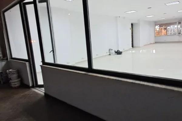 Showroom me Qira – Astir 