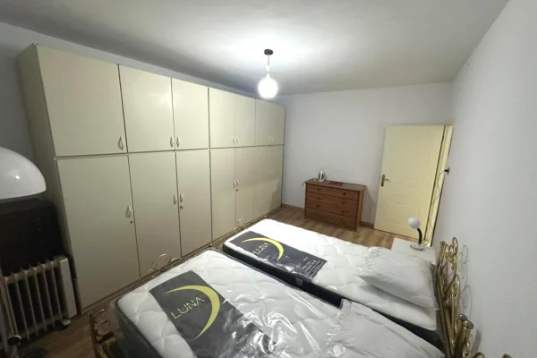 Shtepi me qera Apartament ne Tirane, 1+1, Mobilimi E mobiluar, Pagesa 50,000  Leke.