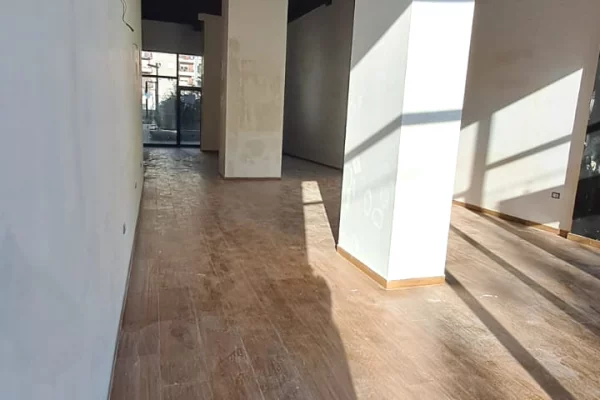 Jepet me Qira – Ambient Komercial | Astir, Tirane