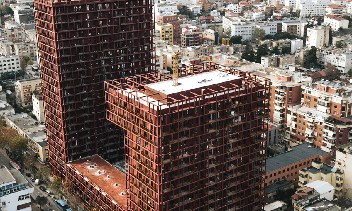 Tirana Garden Building – Jepet me Qira Ambient Biznesi 