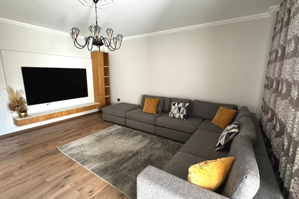 Jepet me Qira Apartament 2+1 | Rr. Myslym Shyri 