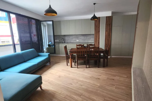 Shtepi me qera Apartament ne Tirane, 2+1, Mobilimi E mobiluar, Pagesa 1,000  Euro.