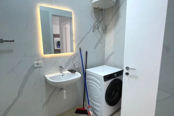 Shtepi me qera Apartament ne Tirane, 1+1, Mobilimi E mobiluar, Pagesa 75,000  Leke.