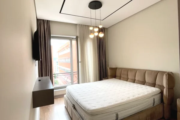 Shtepi ne shitje Apartament ne Tirane, 2+1, Mobilimi E mobiluar, Pagesa 200,000  Euro.
