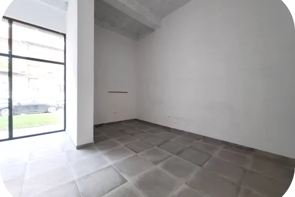 Ambient biznesi me qera 1+1 ne Tirane - 600,000 Leke