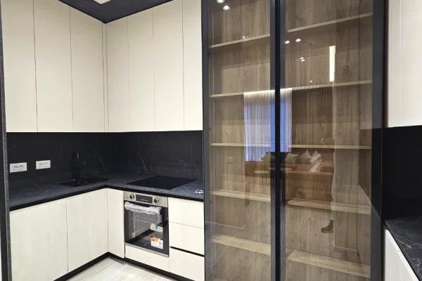 Shtepi me qera Apartament ne Tirane, 2+1, Mobilimi E mobiluar, Pagesa 1,600  Euro.