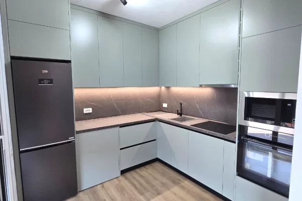 Shtepi me qera Apartament ne Tirane, 2+1, Mobilimi E mobiluar, Pagesa 1,000  Euro.