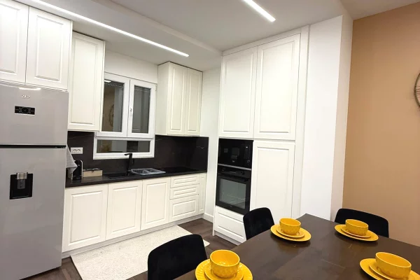 Shtepi me qera Apartament ne Tirane, 2+1, Mobilimi E mobiluar, Pagesa 1,500  Euro.