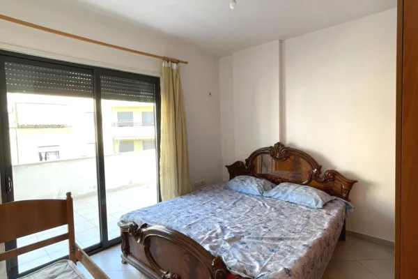 Shtepi ne shitje Apartament ne Tirane, 1+1, Mobilimi E mobiluar, Pagesa 122,000  Euro.