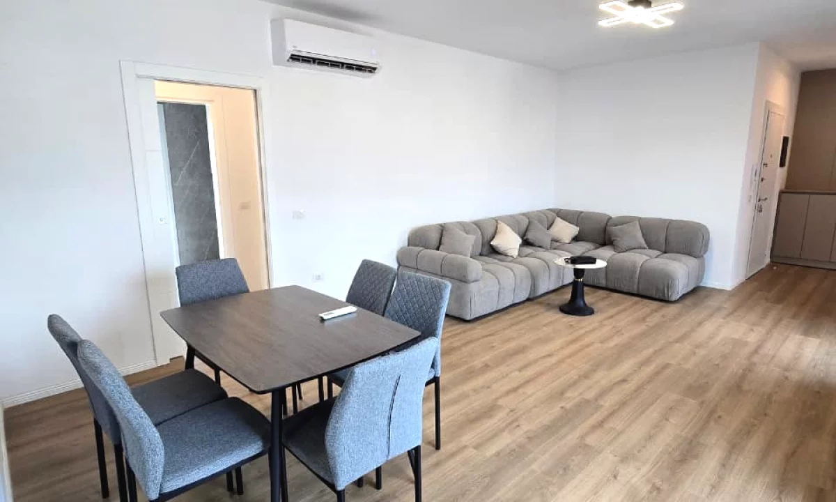 Shtepi me qera Apartament ne Tirane, 2+1, Mobilimi E mobiluar, Pagesa 1,000  Euro.