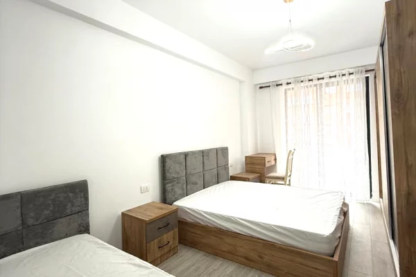 Shtepi me qera Apartament ne Tirane, 1+1, Mobilimi E mobiluar, Pagesa 45,000  Leke.