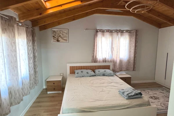 Shtepi me qera Apartament ne Tirane, 1+1, Mobilimi E mobiluar, Pagesa 50,000  Leke.