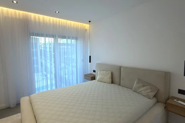 Shtepi me qera Apartament ne Tirane, 3+1, Mobilimi E mobiluar, Pagesa 1,700  Euro.