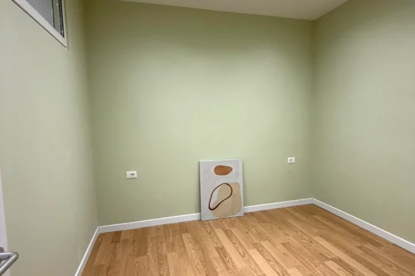 Shtepi ne shitje Apartament ne Tirane, 2+1, Mobilimi E mobiluar, Pagesa 225,000  Euro.