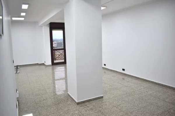  JEPET ME QIRA | ZYRE | Qender – Tirane