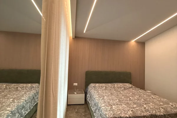 Shtepi ne shitje Vila Luksoze ne Tirane, 4+1, Mobilimi E mobiluar, Pagesa 1,300,000  Euro.