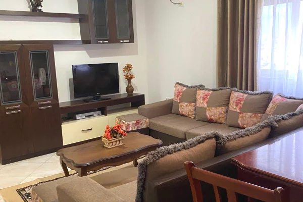 House for Rent 1+1 in Tirana - 40,000 Leke